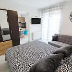 Mabele Apartamento Pag Town