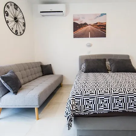 Apartament Mabele Pag Town